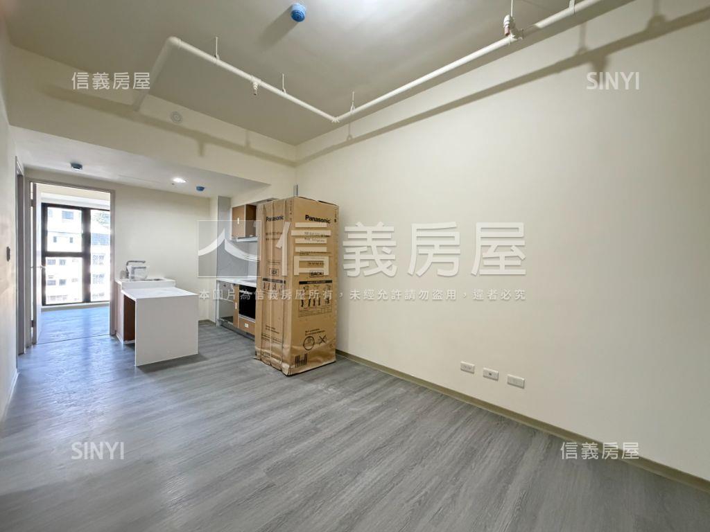 空屋可看！西屯全新兩房車房屋室內格局與周邊環境