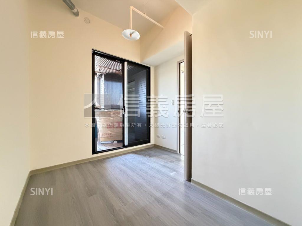 空屋可看！西屯全新兩房車房屋室內格局與周邊環境
