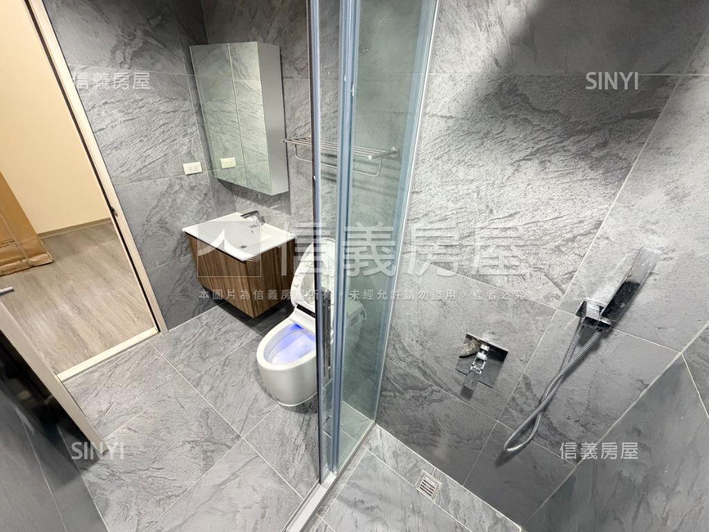 空屋可看！西屯全新兩房車房屋室內格局與周邊環境