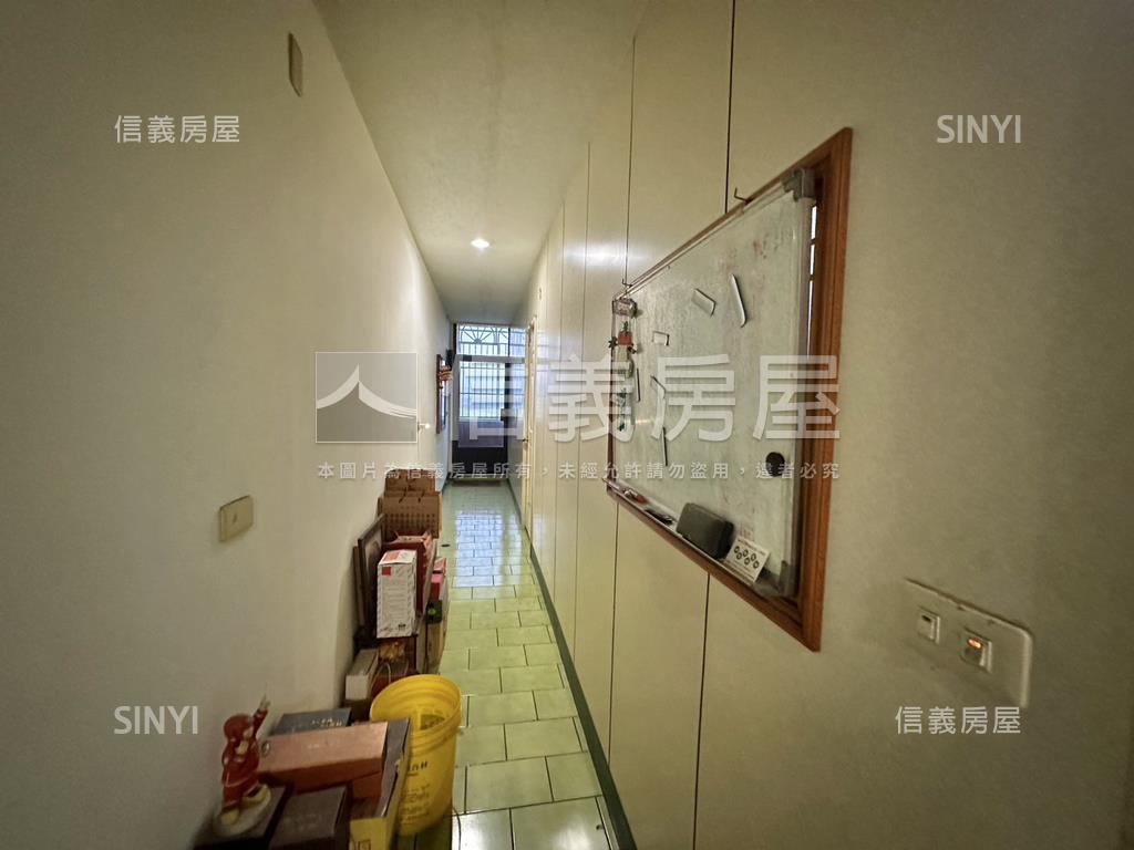 體育園區金燙透店房屋室內格局與周邊環境