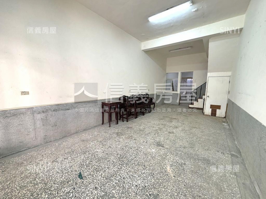 鼓山青泉面寬大地坪透天房屋室內格局與周邊環境