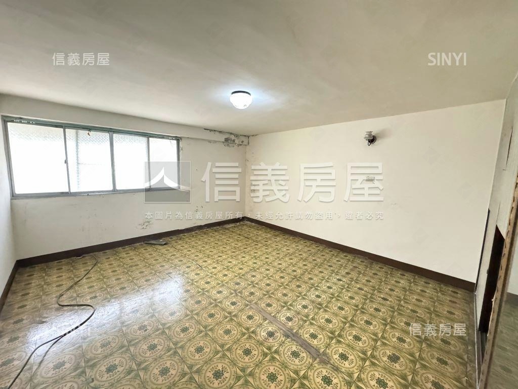 鼓山青泉面寬大地坪透天房屋室內格局與周邊環境