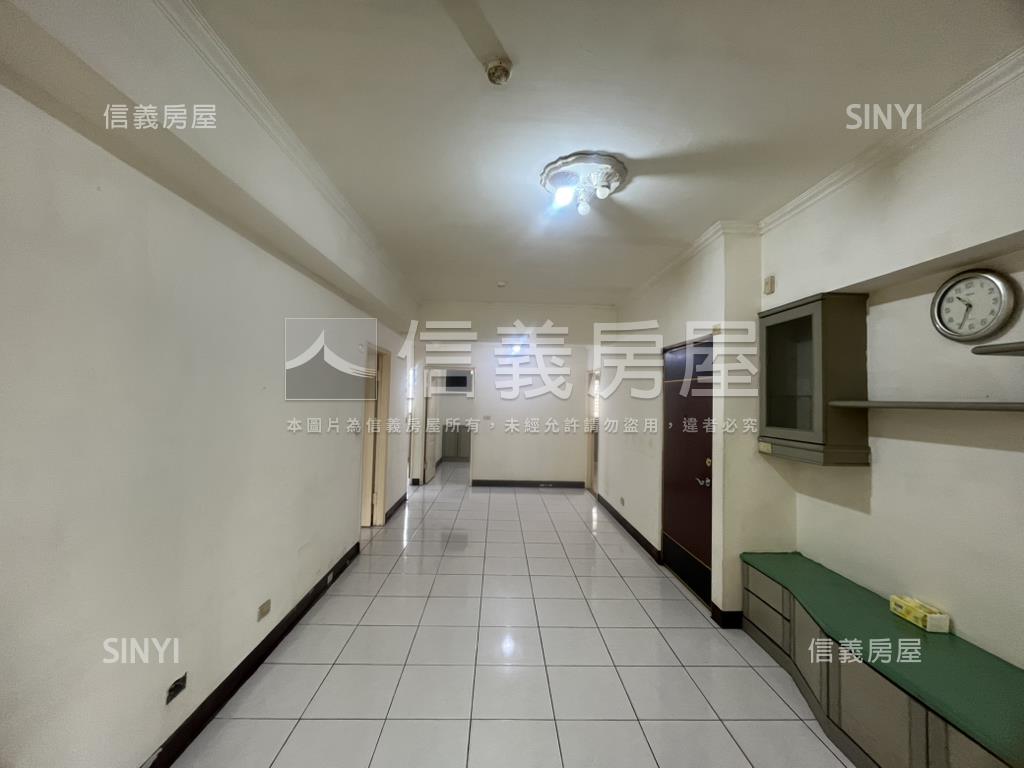 Ｇ５綻旁電梯３房雙衛開窗房屋室內格局與周邊環境