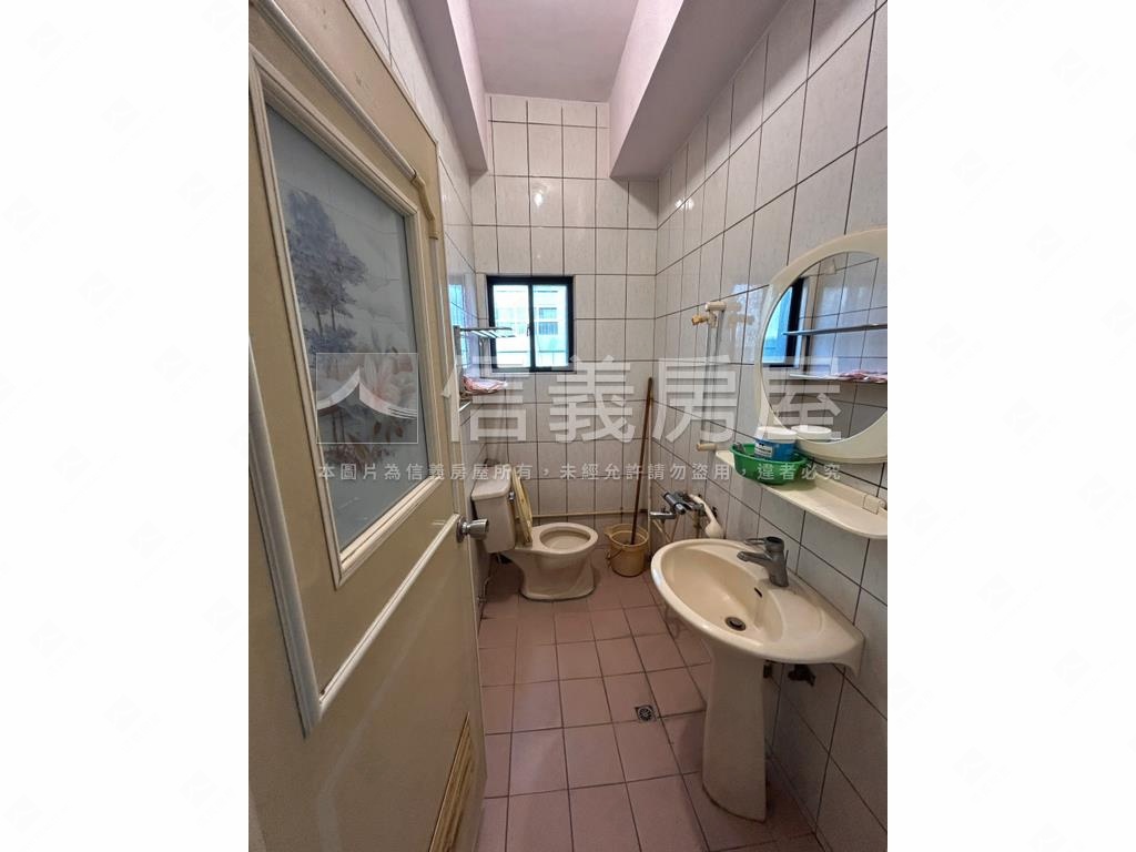 芙洛麗旁稀有邊間店房屋室內格局與周邊環境