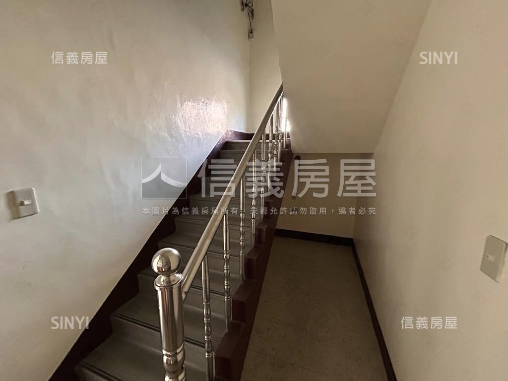 芙洛麗旁稀有邊間店房屋室內格局與周邊環境