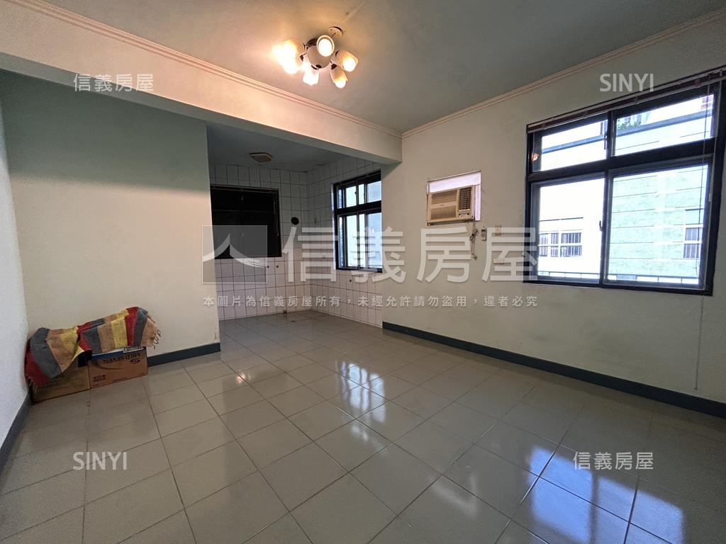 芙洛麗旁稀有邊間店房屋室內格局與周邊環境