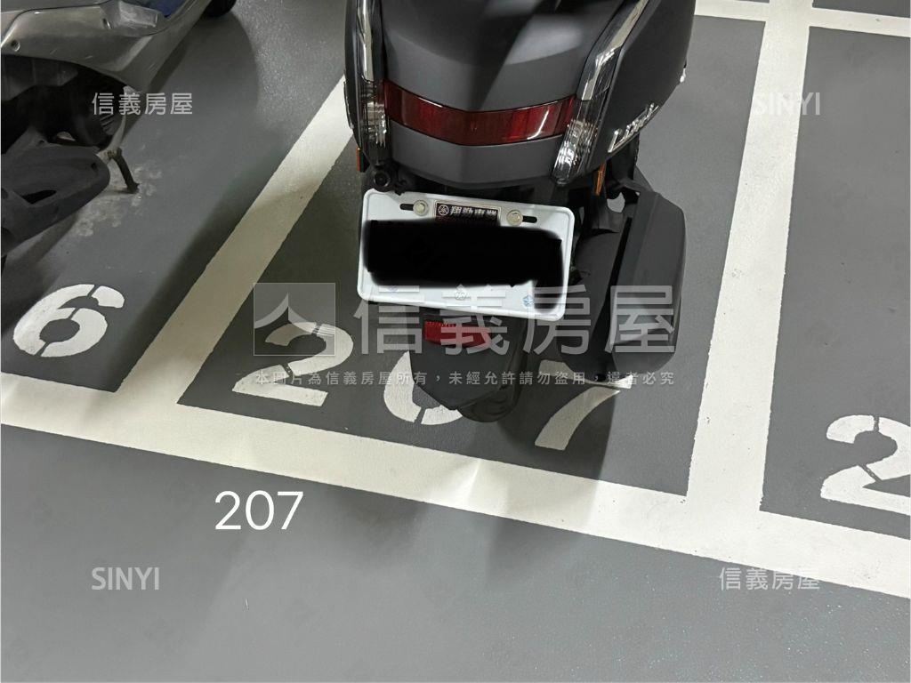 面園道美裝潢三房雙車位房屋室內格局與周邊環境