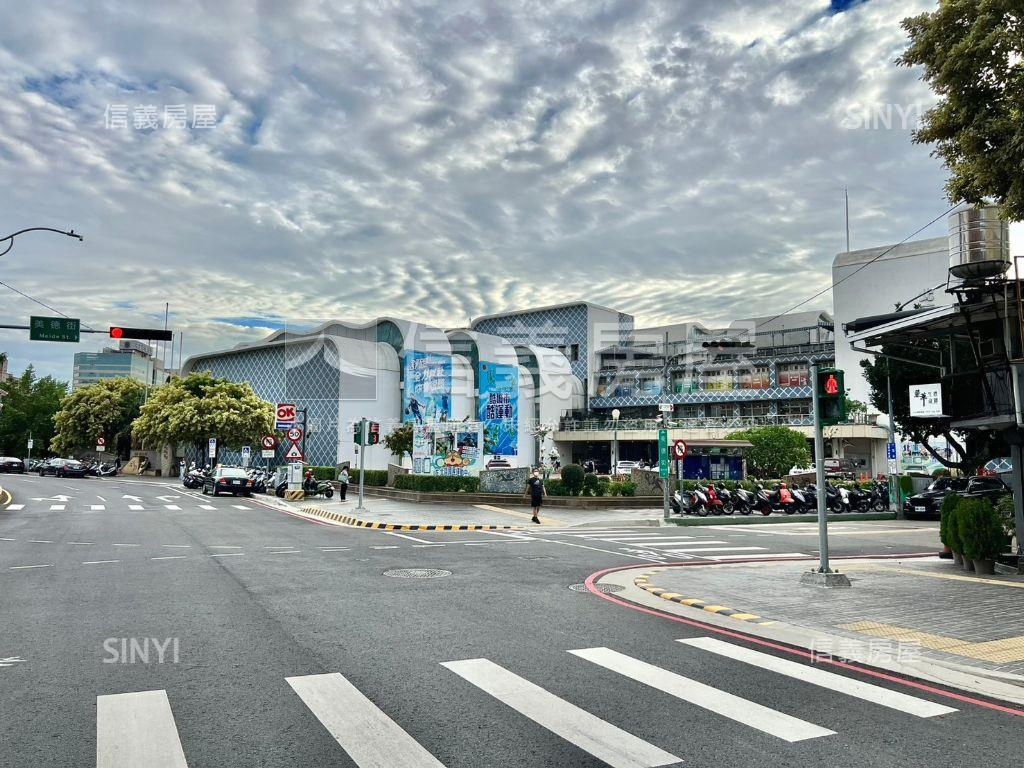 中國醫低總價三房房屋室內格局與周邊環境