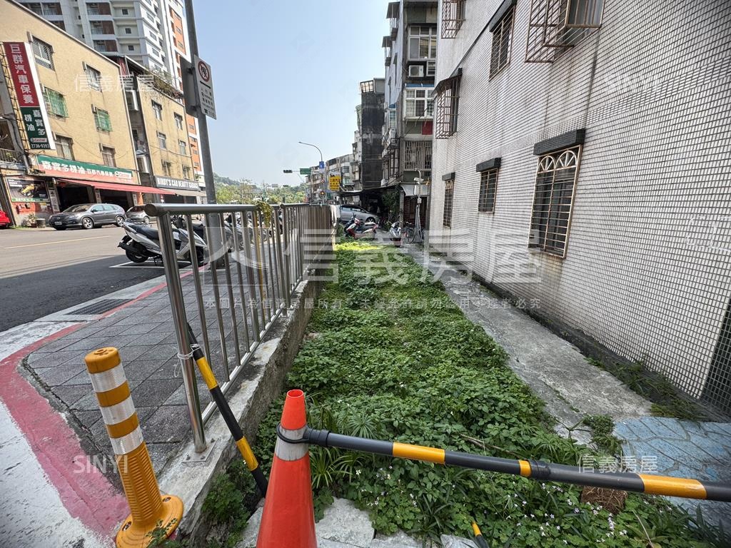 信安街土地房屋室內格局與周邊環境