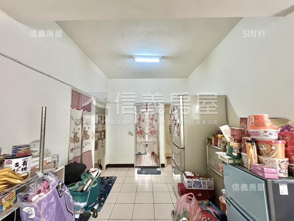 低總價明亮三房美寓房屋室內格局與周邊環境