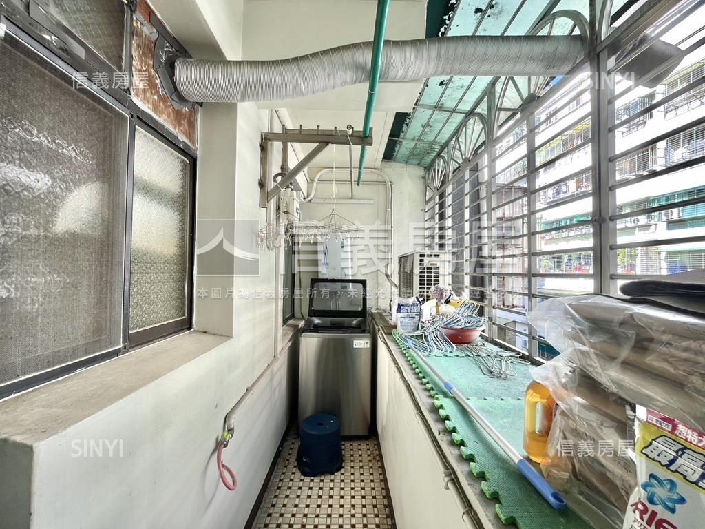 低總價明亮三房美寓房屋室內格局與周邊環境