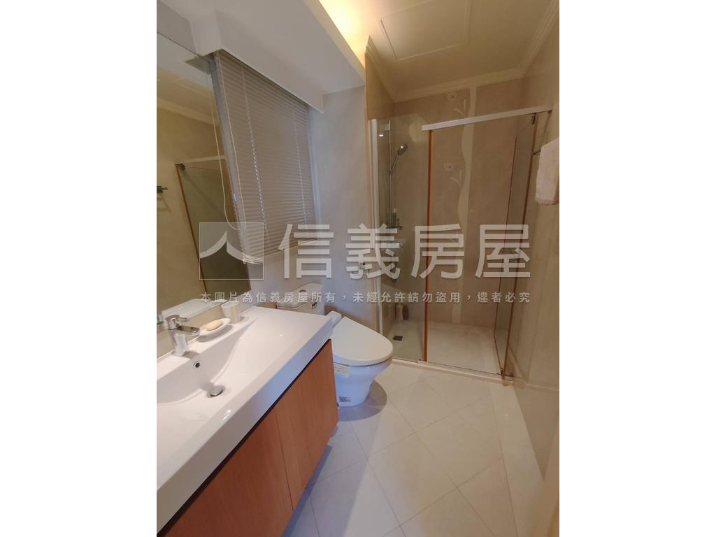 澄峰高樓景觀豪邸房屋室內格局與周邊環境