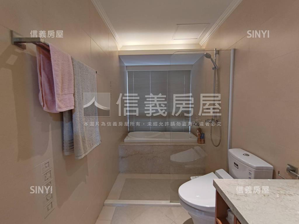澄峰高樓景觀豪邸房屋室內格局與周邊環境