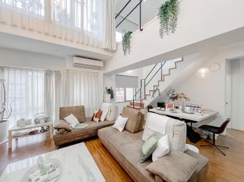 上城四房精美裝潢附車位