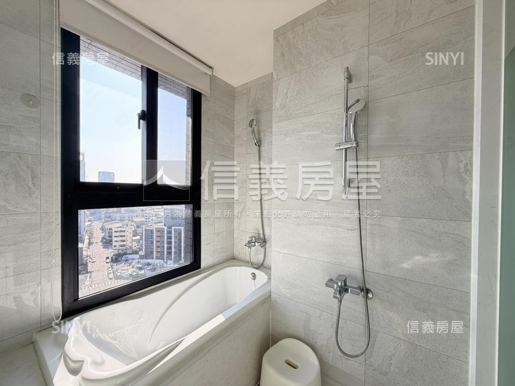 孩子王２高樓四房附雙車位房屋室內格局與周邊環境