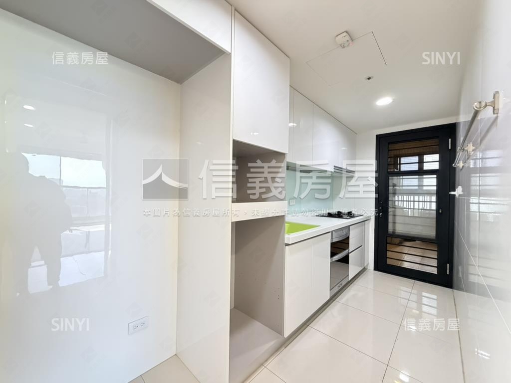 孩子王２高樓四房附雙車位房屋室內格局與周邊環境