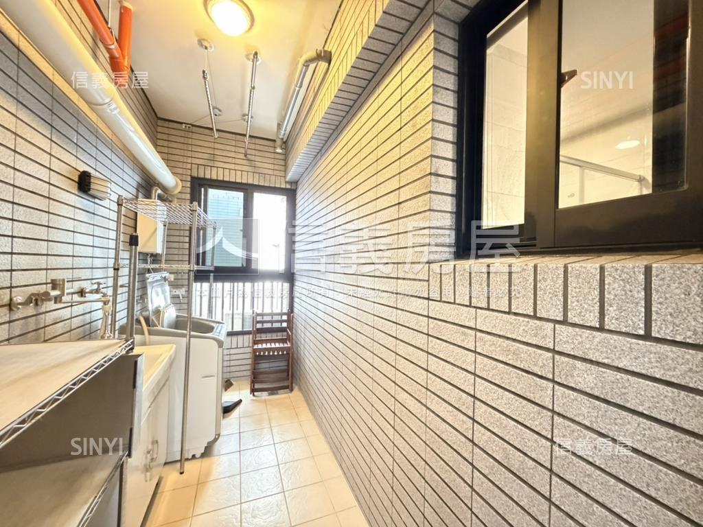 孩子王２高樓四房附雙車位房屋室內格局與周邊環境