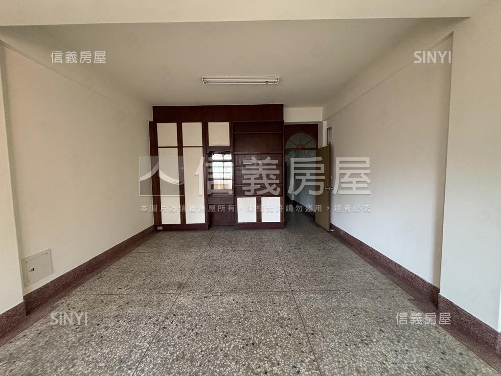 正漢口路三段店家林立透店房屋室內格局與周邊環境