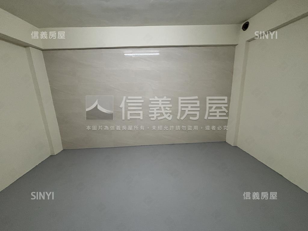 正漢口路三段店家林立透店房屋室內格局與周邊環境