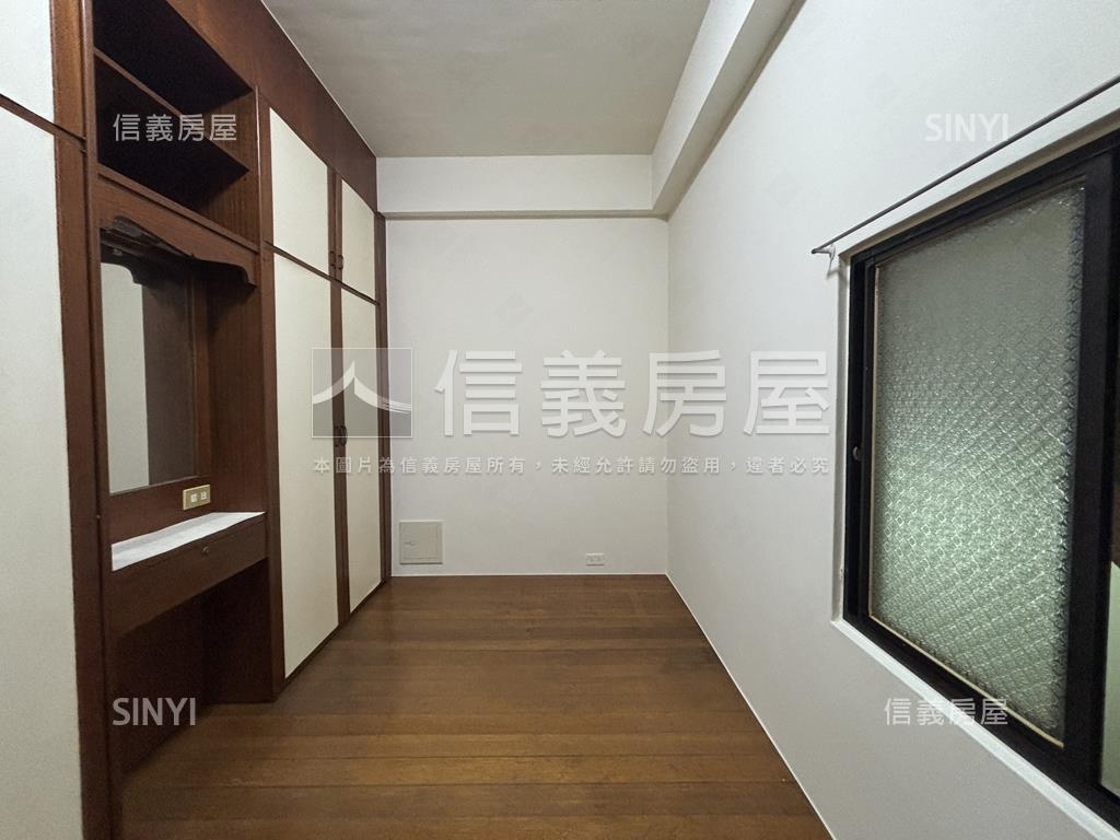 正漢口路三段店家林立透店房屋室內格局與周邊環境