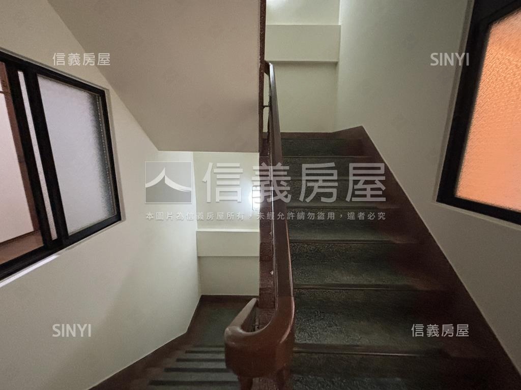 正漢口路三段店家林立透店房屋室內格局與周邊環境