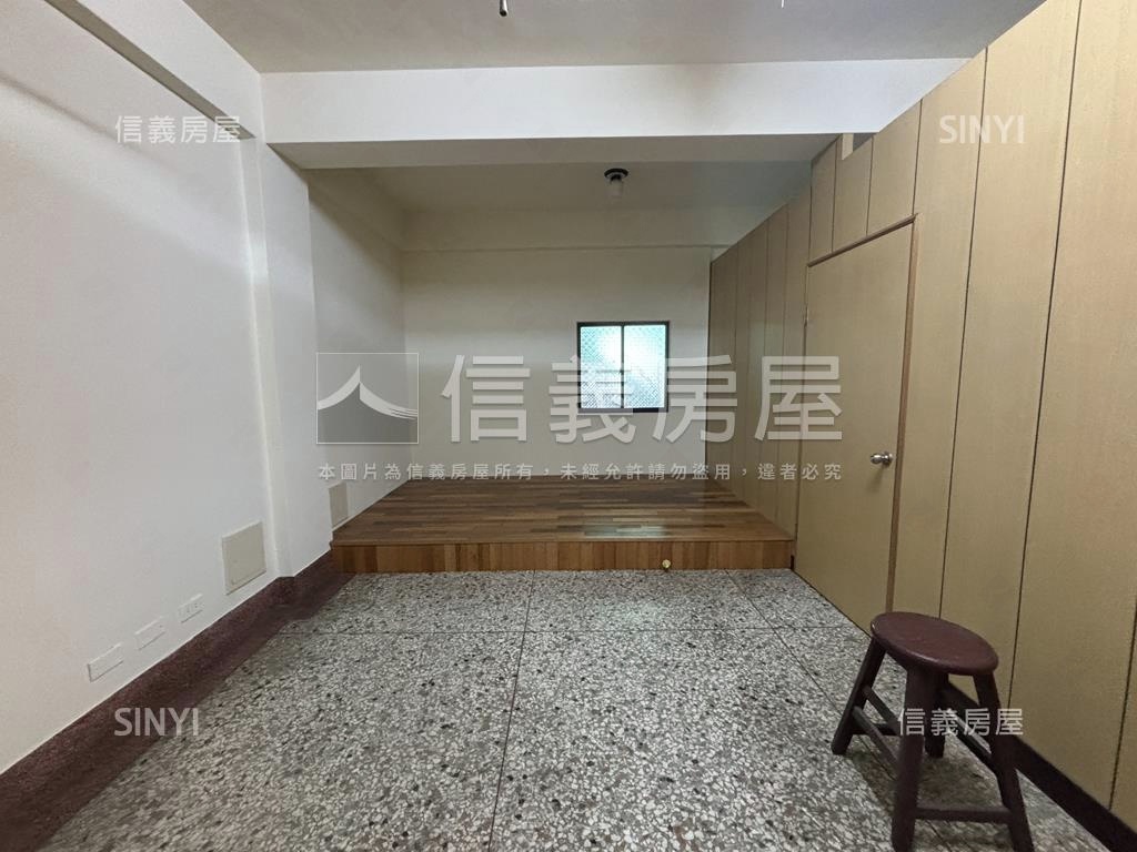 正漢口路三段店家林立透店房屋室內格局與周邊環境