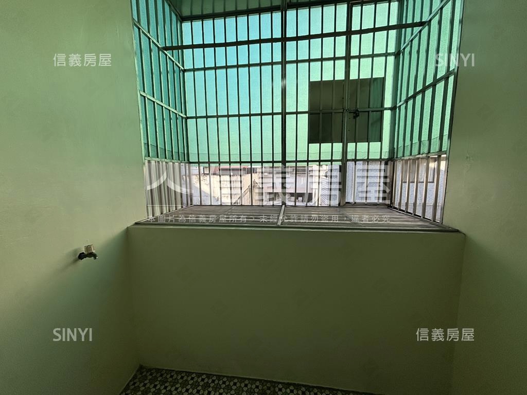 正漢口路三段店家林立透店房屋室內格局與周邊環境