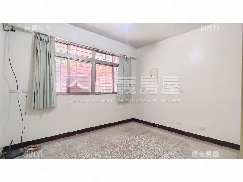 重陽國小旁方正邊間一樓房屋室內格局與周邊環境