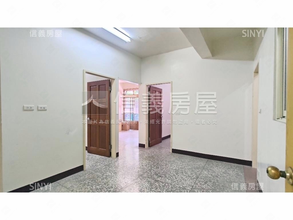 重陽國小旁方正邊間一樓房屋室內格局與周邊環境