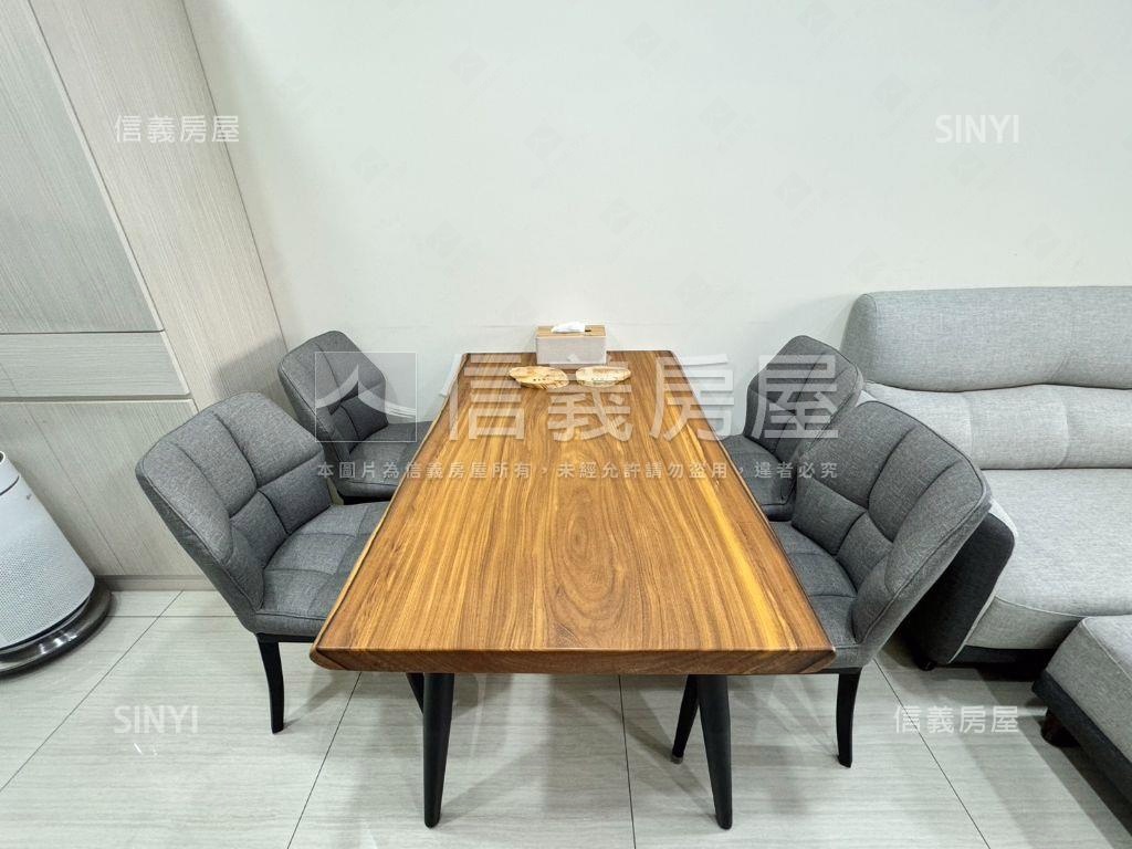 夢時代｜稀有三房雙車位！房屋室內格局與周邊環境