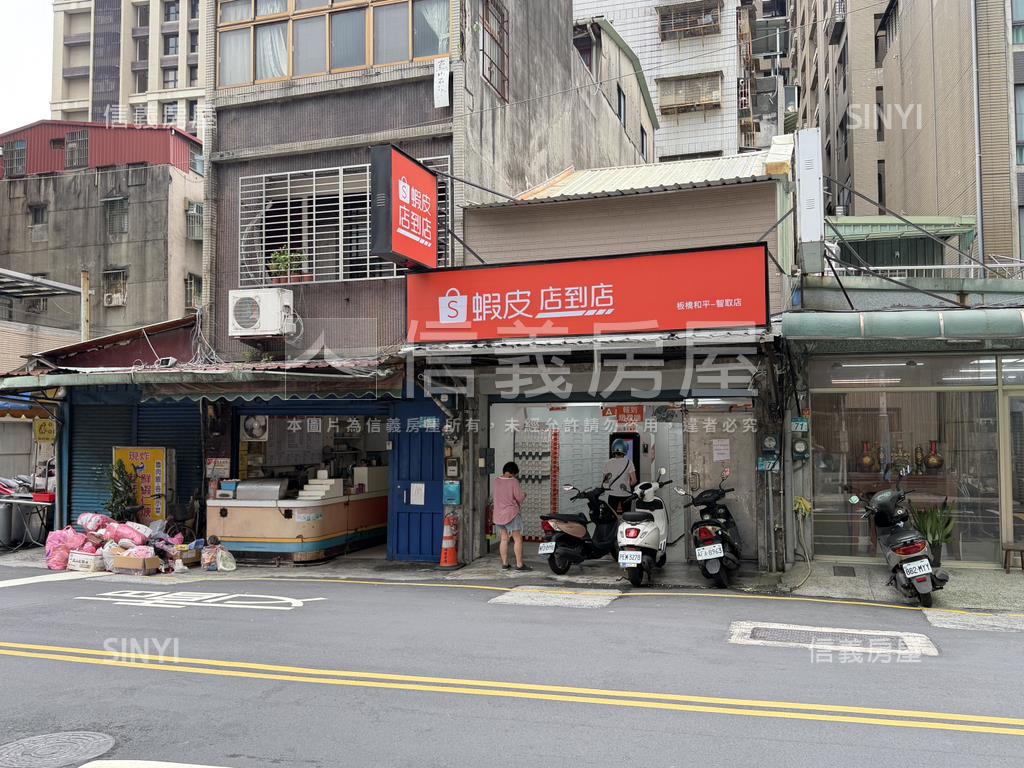 重慶特區公寓三房房屋室內格局與周邊環境