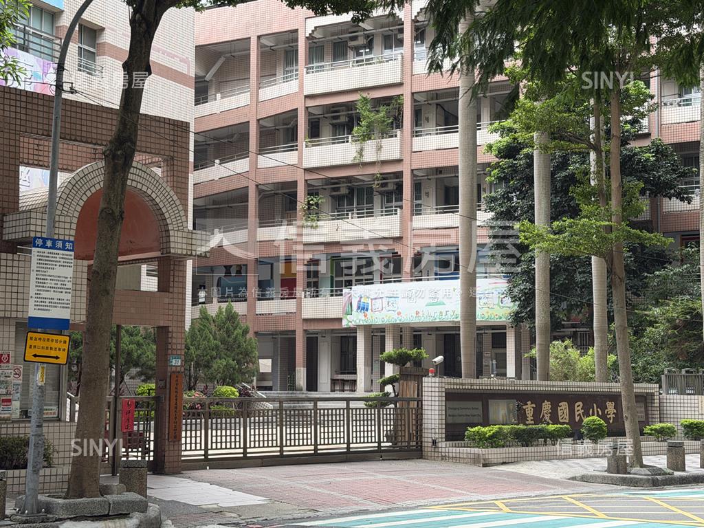 重慶特區公寓三房房屋室內格局與周邊環境