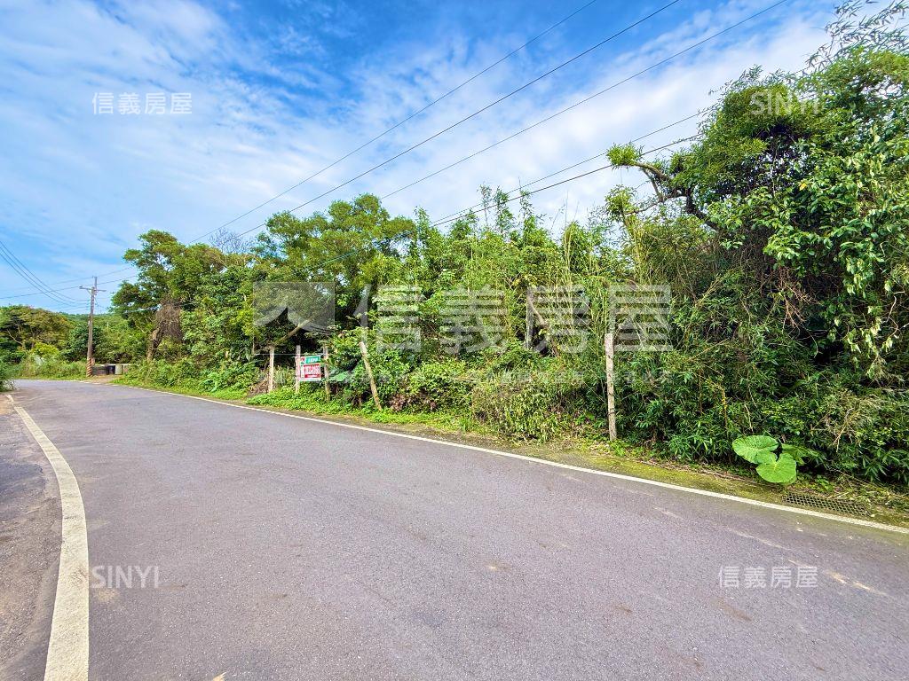 石門臨路美麗土地房屋室內格局與周邊環境