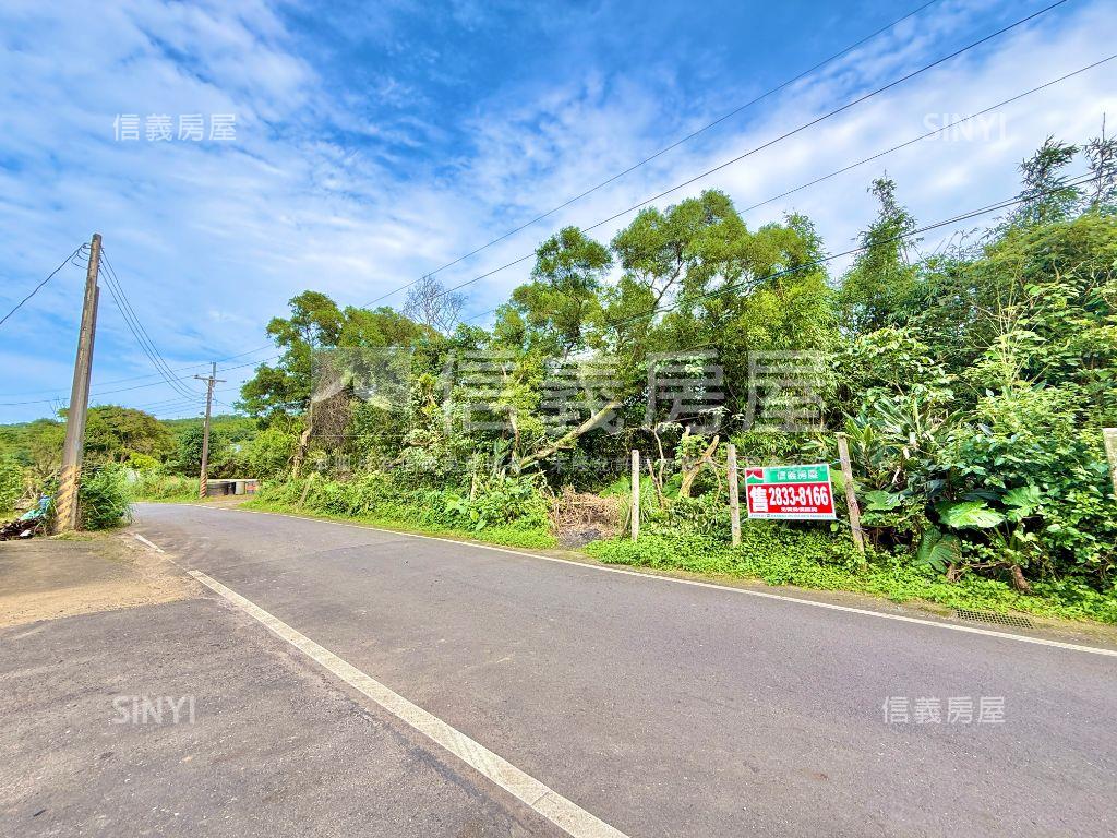 石門臨路美麗土地房屋室內格局與周邊環境