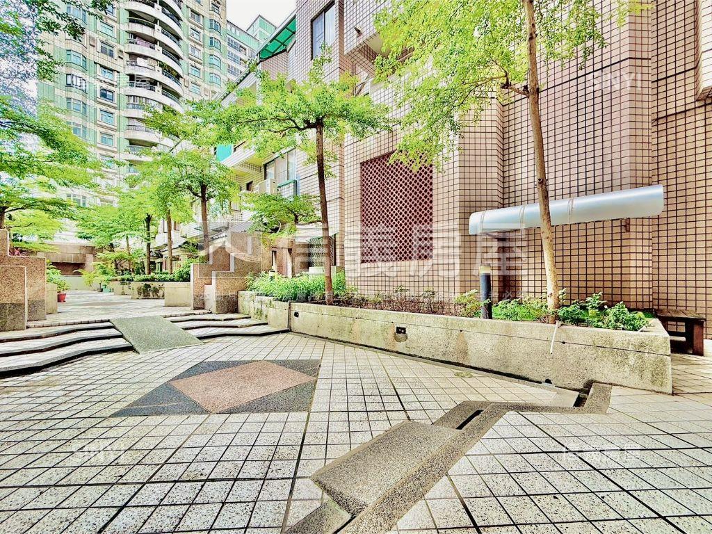 攬翠山林｜世貿大一房美居房屋室內格局與周邊環境