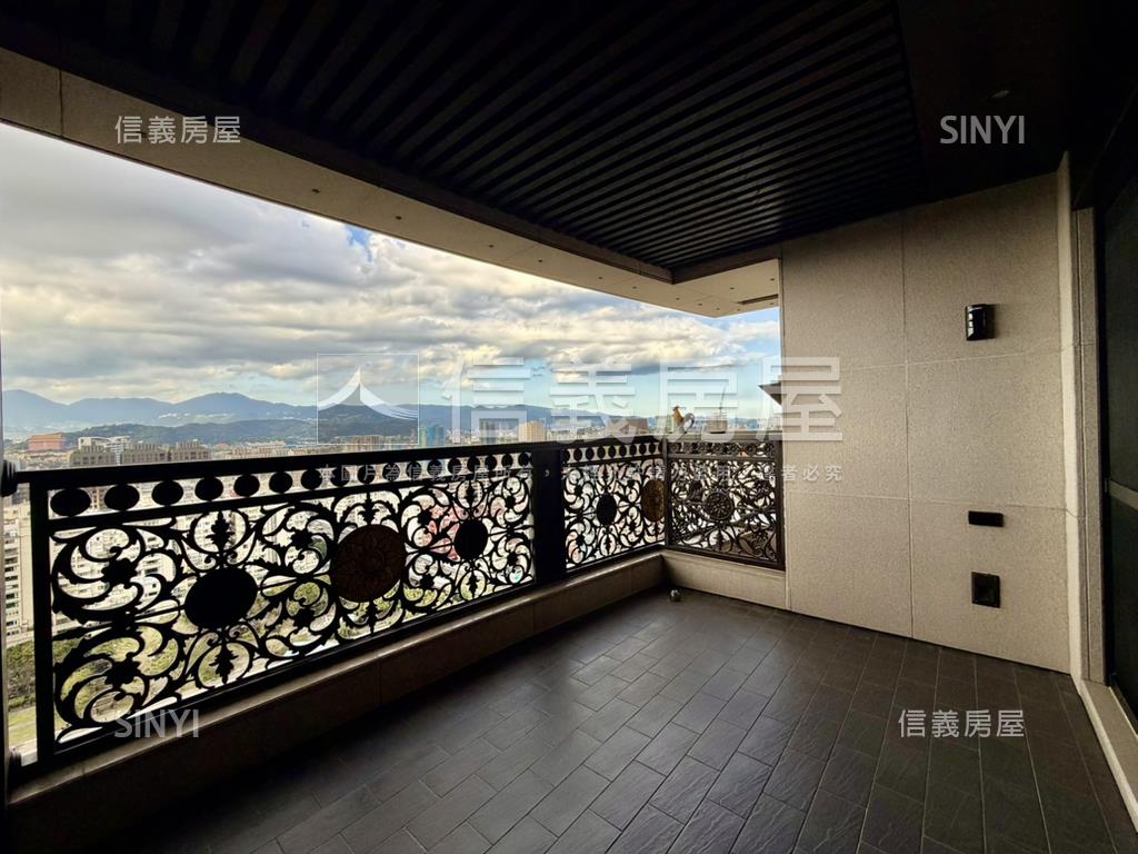 尊榮頂高豪景公園霸景房屋室內格局與周邊環境