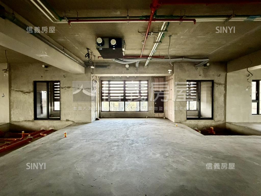 尊榮頂高豪景公園霸景房屋室內格局與周邊環境