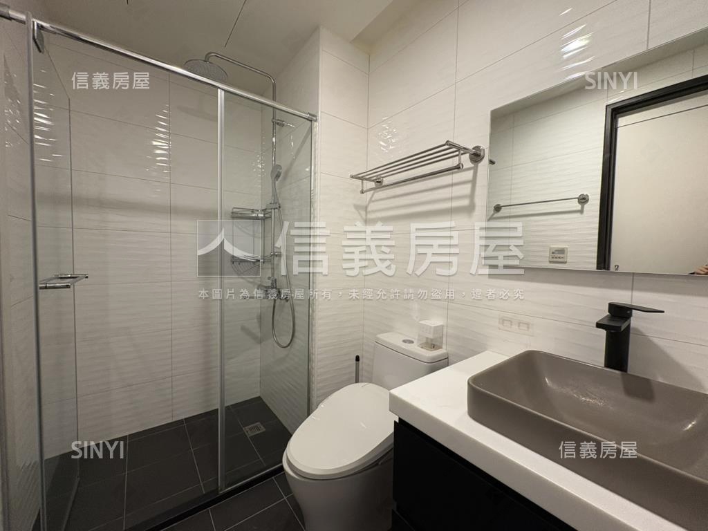 新時代１房朝南捷運宅房屋室內格局與周邊環境