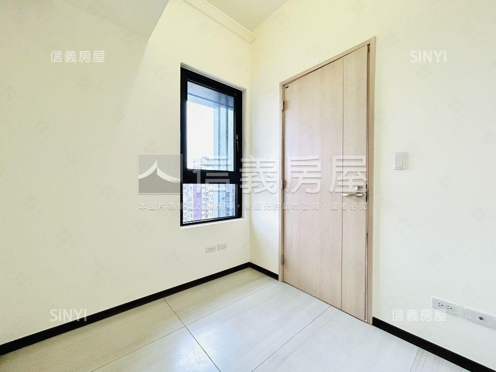 新碩文曲Ａ１九樓三房房屋室內格局與周邊環境