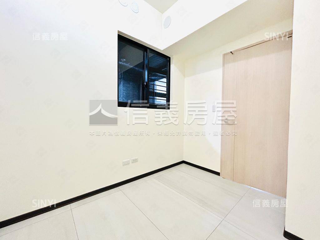 新碩文曲Ａ１九樓三房房屋室內格局與周邊環境