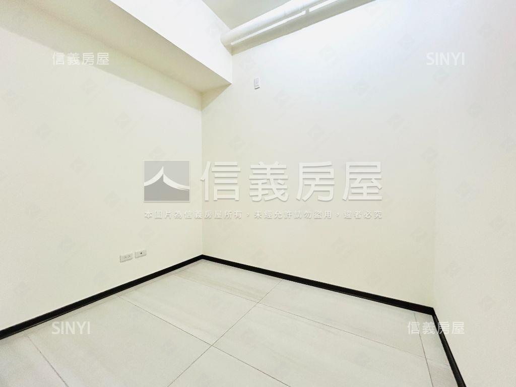 新碩文曲Ａ１九樓三房房屋室內格局與周邊環境