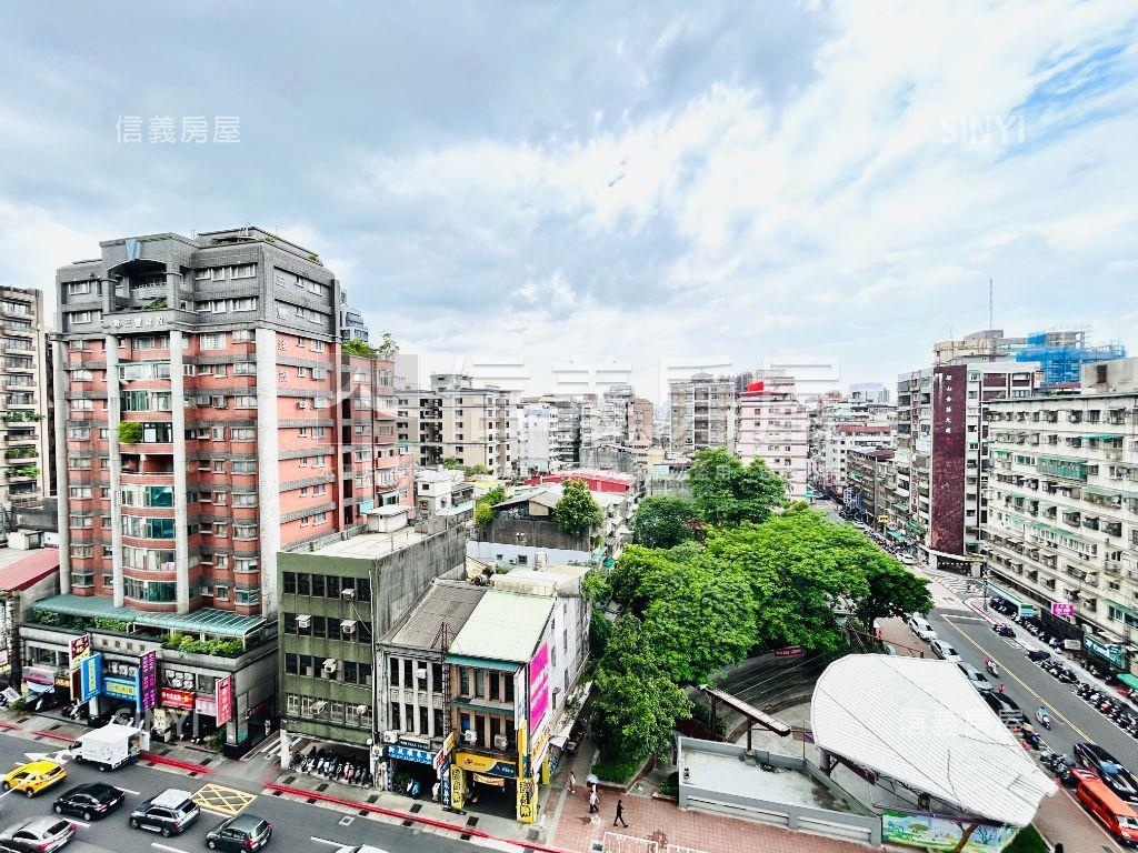 新碩文曲Ａ１九樓三房房屋室內格局與周邊環境