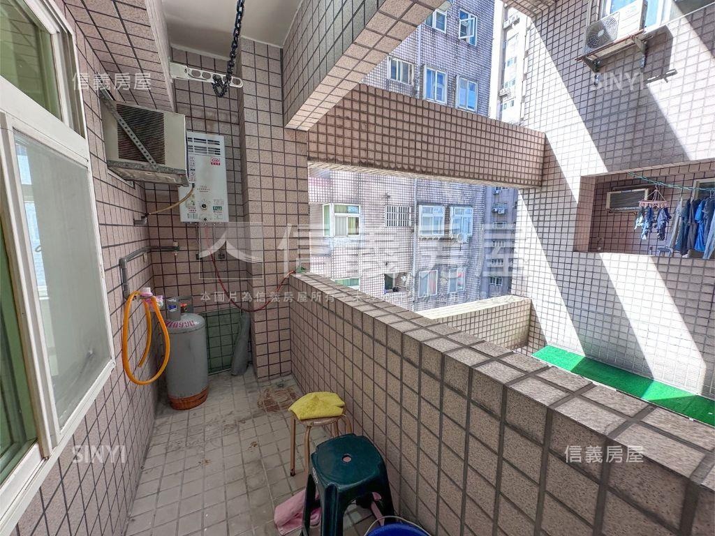 稀有Ａ棟摩天鎮大一房房屋室內格局與周邊環境