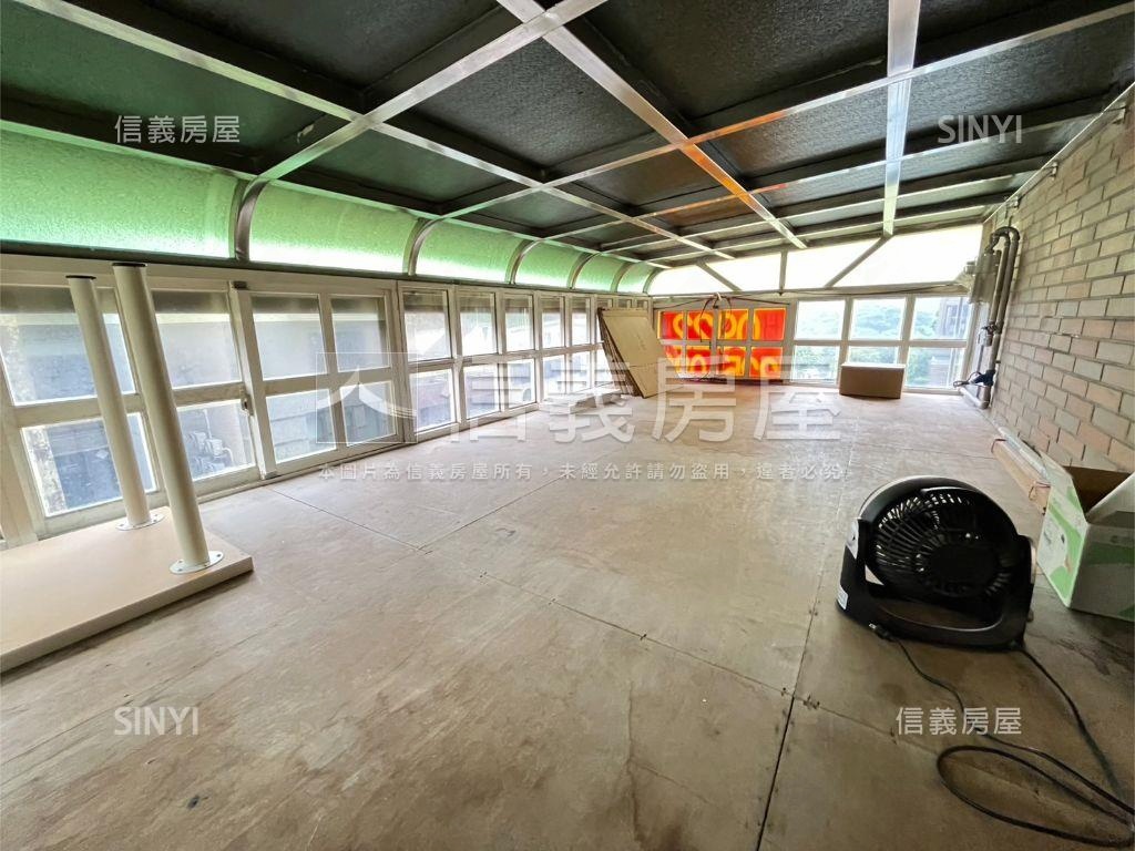 國會山莊公園旁電梯美屋房屋室內格局與周邊環境