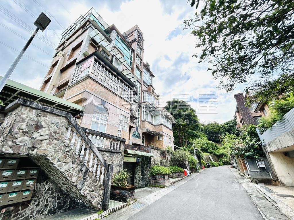 國會山莊公園旁電梯美屋房屋室內格局與周邊環境