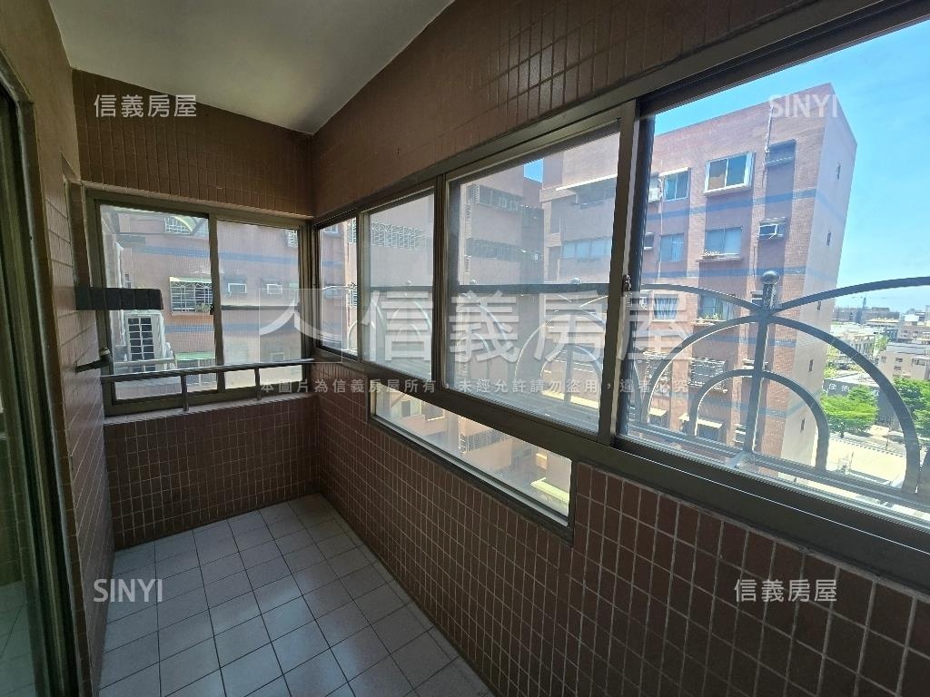 新案－整理捷運３房宅房屋室內格局與周邊環境