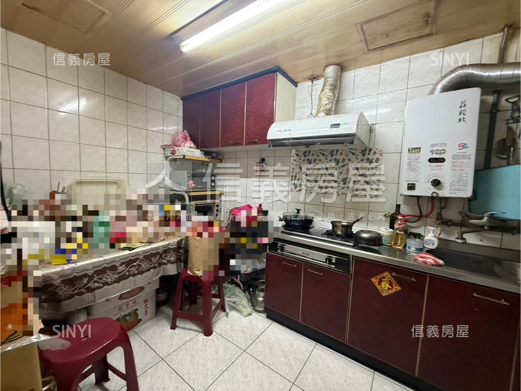 永安保平路華廈車庫一樓房屋室內格局與周邊環境