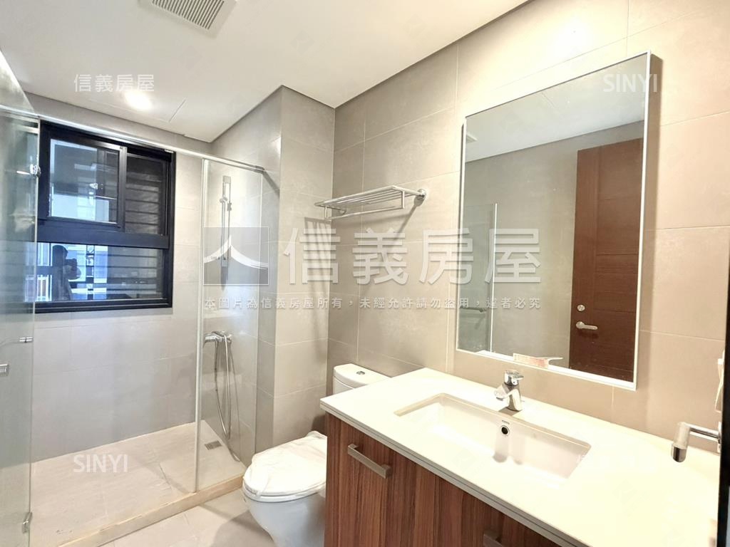 桃大建設★桃大極３房車位房屋室內格局與周邊環境