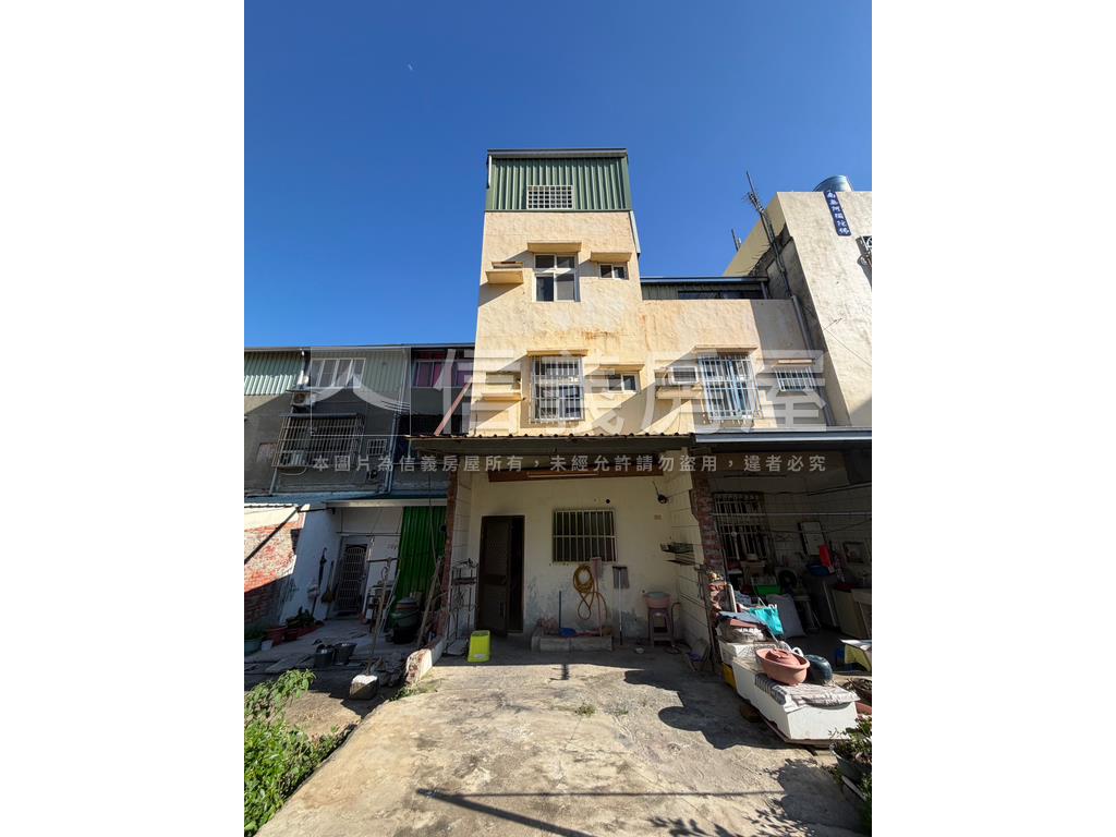 自強朝南美透天房屋室內格局與周邊環境