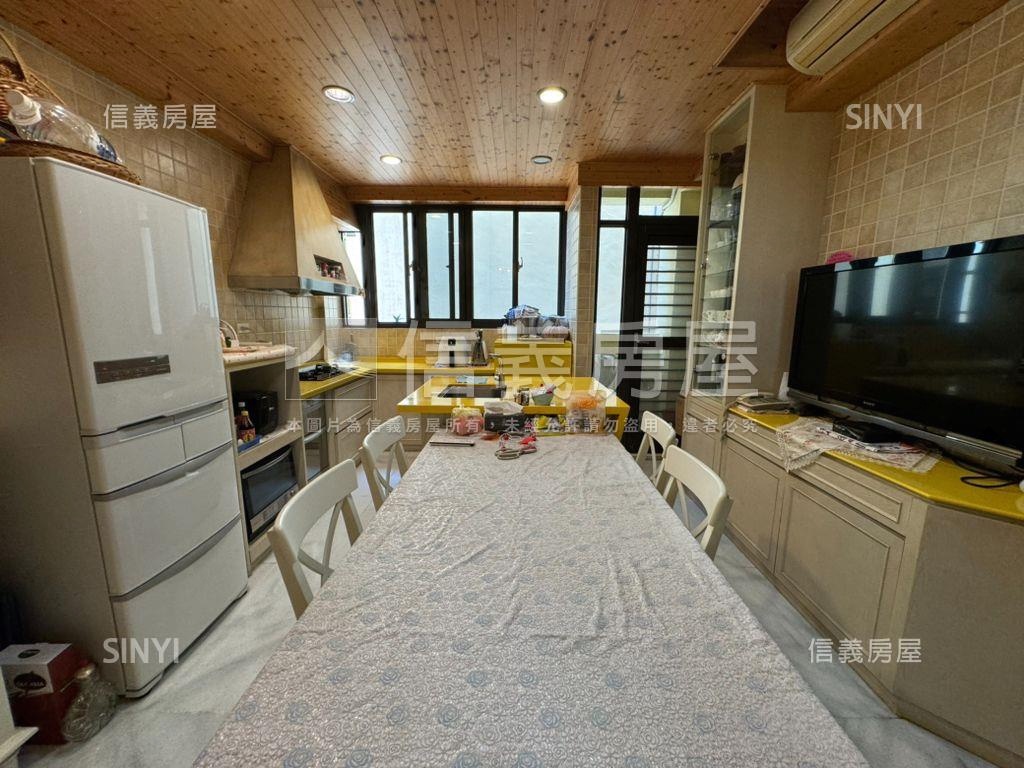西堤正對面黃金店面房屋室內格局與周邊環境